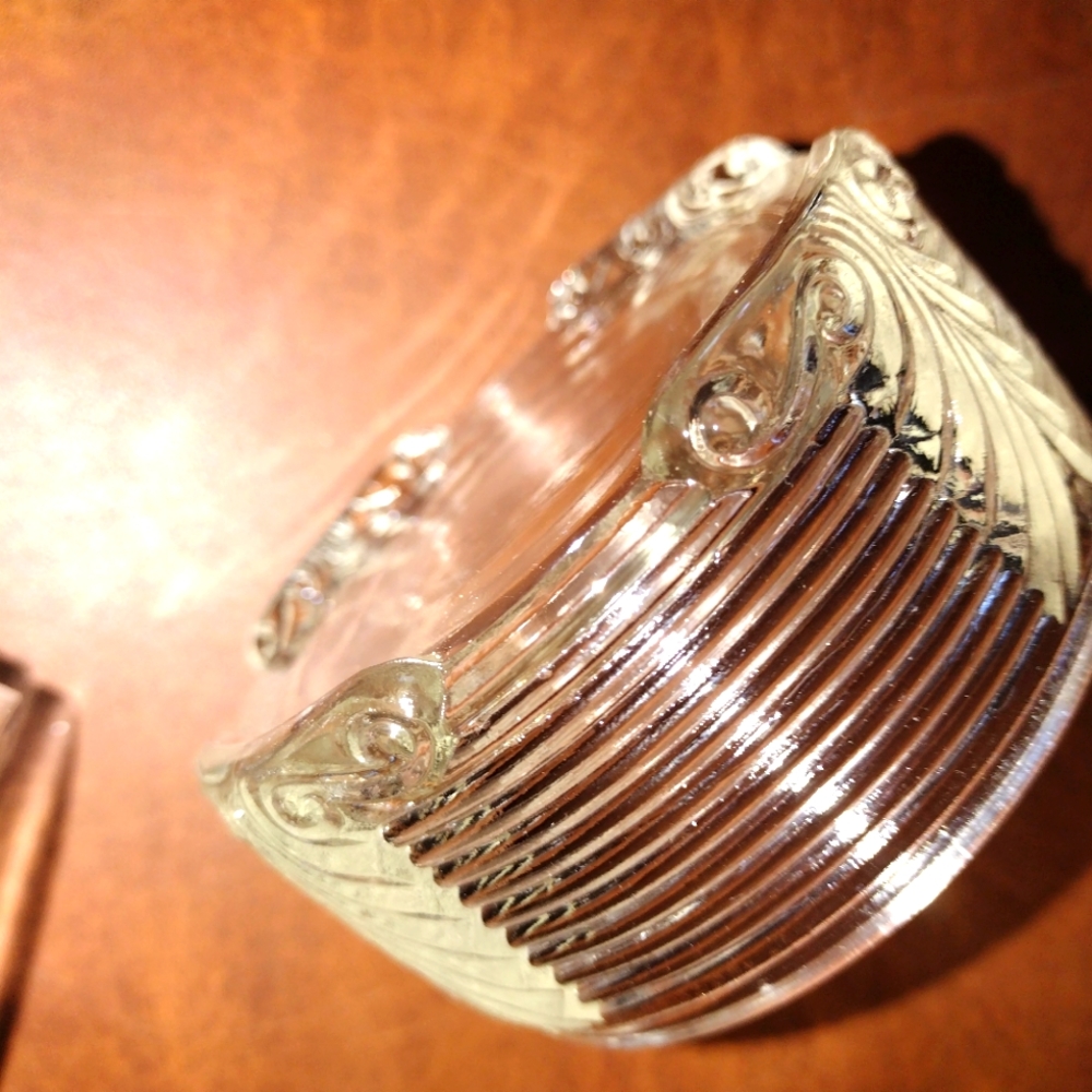 Vanity-(2)-clear glass vintage vanity jars Without Lids.